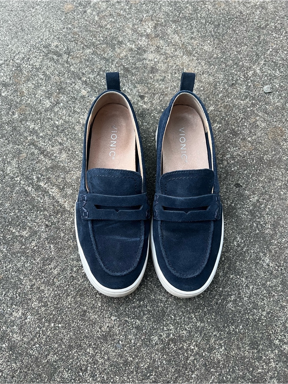 Vionic Uptown Loafer in Navy Suede